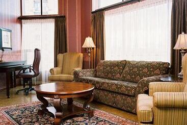 The Royal Kelowna   Bellstar Hotels & Resorts