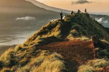 تختخواب و صبحانه Alam Bali Lake View