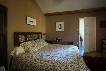 Bed & Breakfast Maison Du Loup