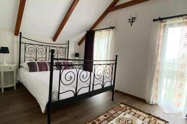 پانسیون Casa Moldovan