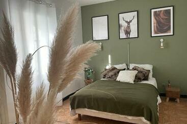 ベッドアンドブレックファースト Chez Tatie Ménie