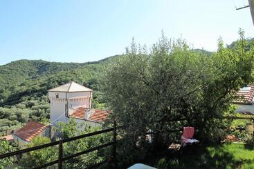 تختخواب و صبحانه Il Rosale A Celle Ligure