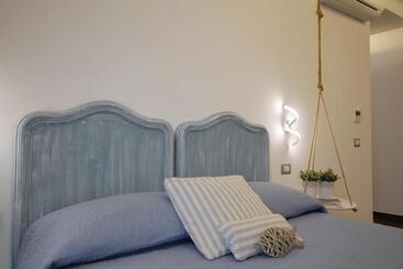 تختخواب و صبحانه Il Rosale A Celle Ligure