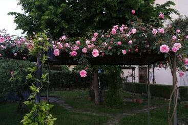 Happy Family B&b