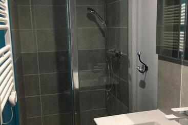 تختخواب و صبحانه La Ferme De Kérivoas