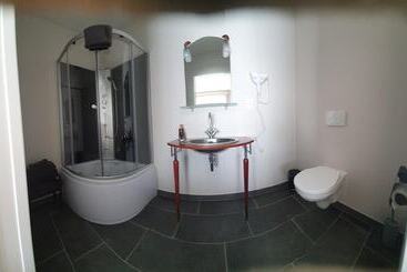 هتل Guesthouse Deladix