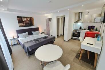 Check Inn Hotels   Essen
