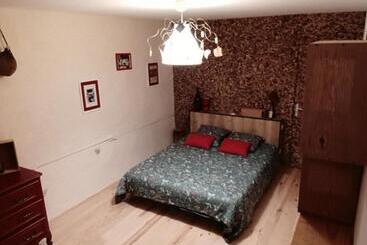 تختخواب و صبحانه Un Nid Pour La Nuit, Chambres D’hôtes