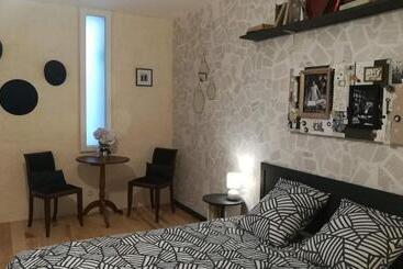 تختخواب و صبحانه Un Nid Pour La Nuit, Chambres D’hôtes