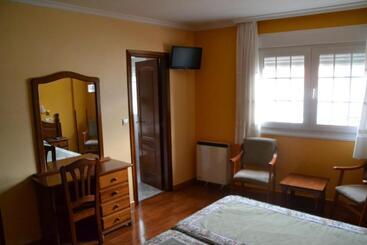 پانسیون Hostal O Portiño