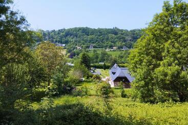 پانسیون L Herbe Haute