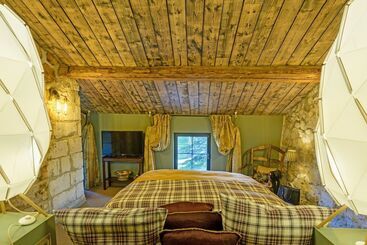 تختخواب و صبحانه Bastide De Bellegarde