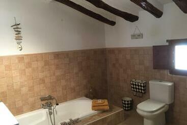 Cortijo Esquina B&b Guesthouse