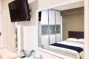Marina Suites By Andiani Travel