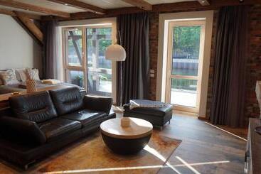 Merchant Signature Suites
