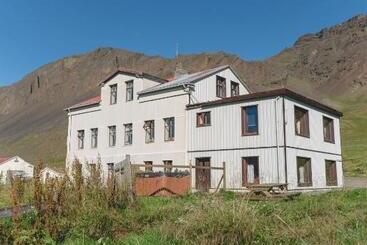 پانسیون Hvammur 2 Guesthouse