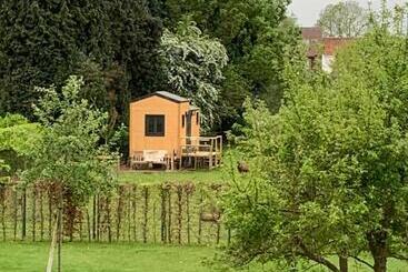 پانسیون Joly Tiny House
