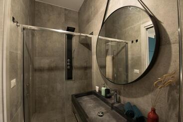 پانسیون Suite 39