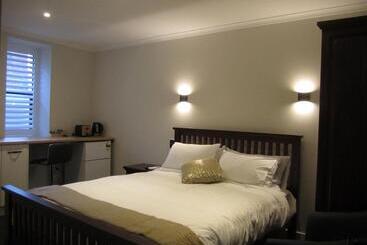旅馆 The Stables Dunedin