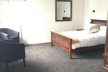 旅馆 The Stables Dunedin