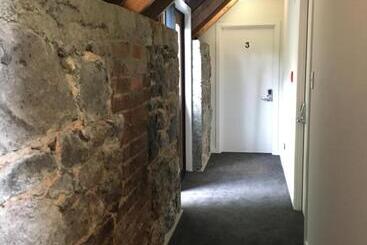 旅馆 The Stables Dunedin
