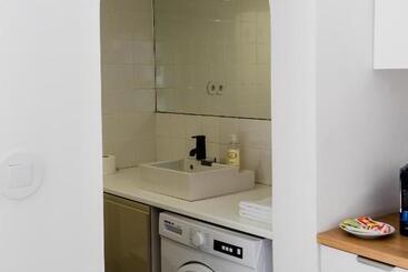 تختخواب و صبحانه Genius Loci Guesthouse