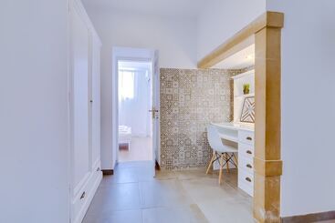 تختخواب و صبحانه Groundfloor
