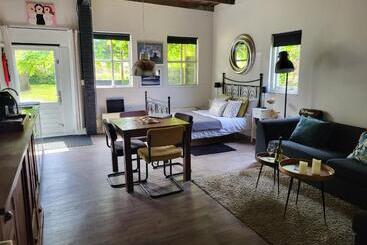 민박 Luxe Bloemenzicht 4 Personen, Bnb, 10 Minuten Van Zee