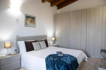 Irilor Luxury B&b