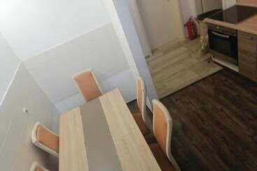 پانسیون 3 Monteurzimmer Als Wohngemeinschaft Zur Selbstversorgung