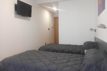 پانسیون Hostal Outarelo