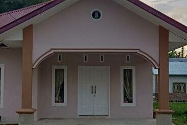 پانسیون Zahra Syariah Home Stay