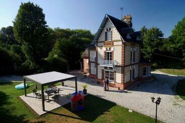 Bed and Breakfast Le Manoir De Louviers