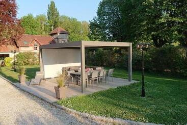Bed and Breakfast Le Manoir De Louviers