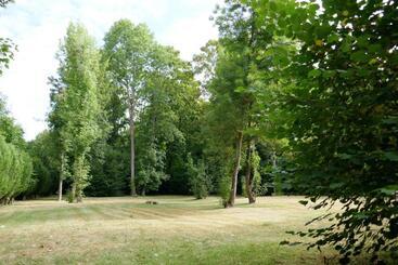 Bed and Breakfast Le Manoir De Louviers