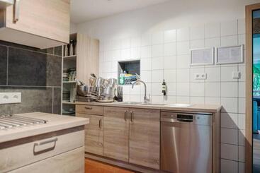 تختخواب و صبحانه Haus Berchstein