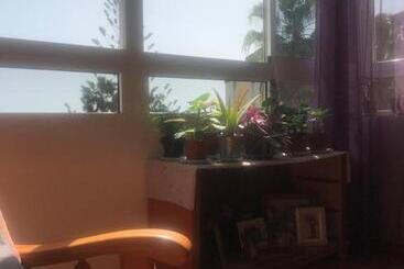 تختخواب و صبحانه Tranquila Habitación