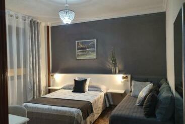 Luna Guest Rooms - Alcala de Guadaira