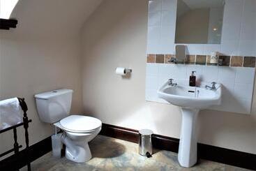 پانسیون Corsewall Arms Guest House