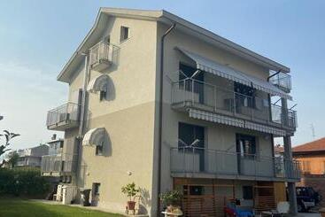 پانسیون Guest House Micini