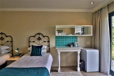پانسیون The Ranch Guesthouse
