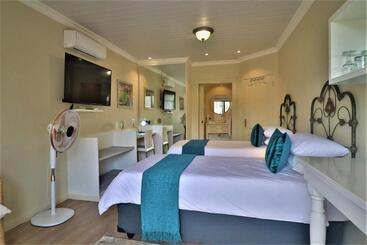 پانسیون The Ranch Guesthouse