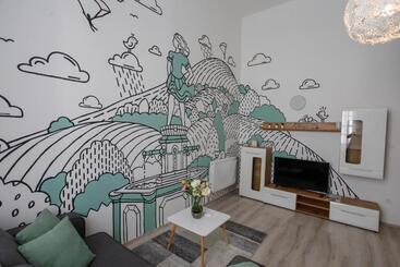 Uránia Apartmanház