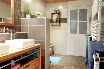 تختخواب و صبحانه Chambres D Hôtes T 22