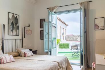 تختخواب و صبحانه La Casa De Los Coy