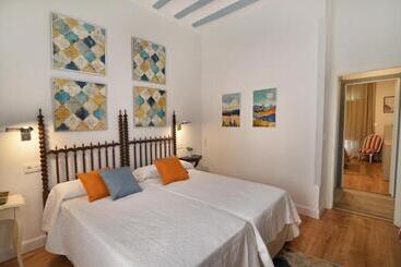تختخواب و صبحانه La Casa De Los Coy