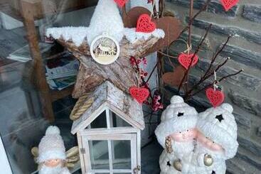 تختخواب و صبحانه La Milardière Chambres D Hôtes