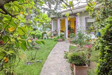 مبيت وإفطار Nel Giardino Di Oz