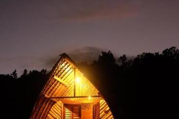 پانسیون Palayan Paradise Huts