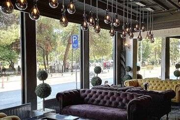 Bm Hotel City